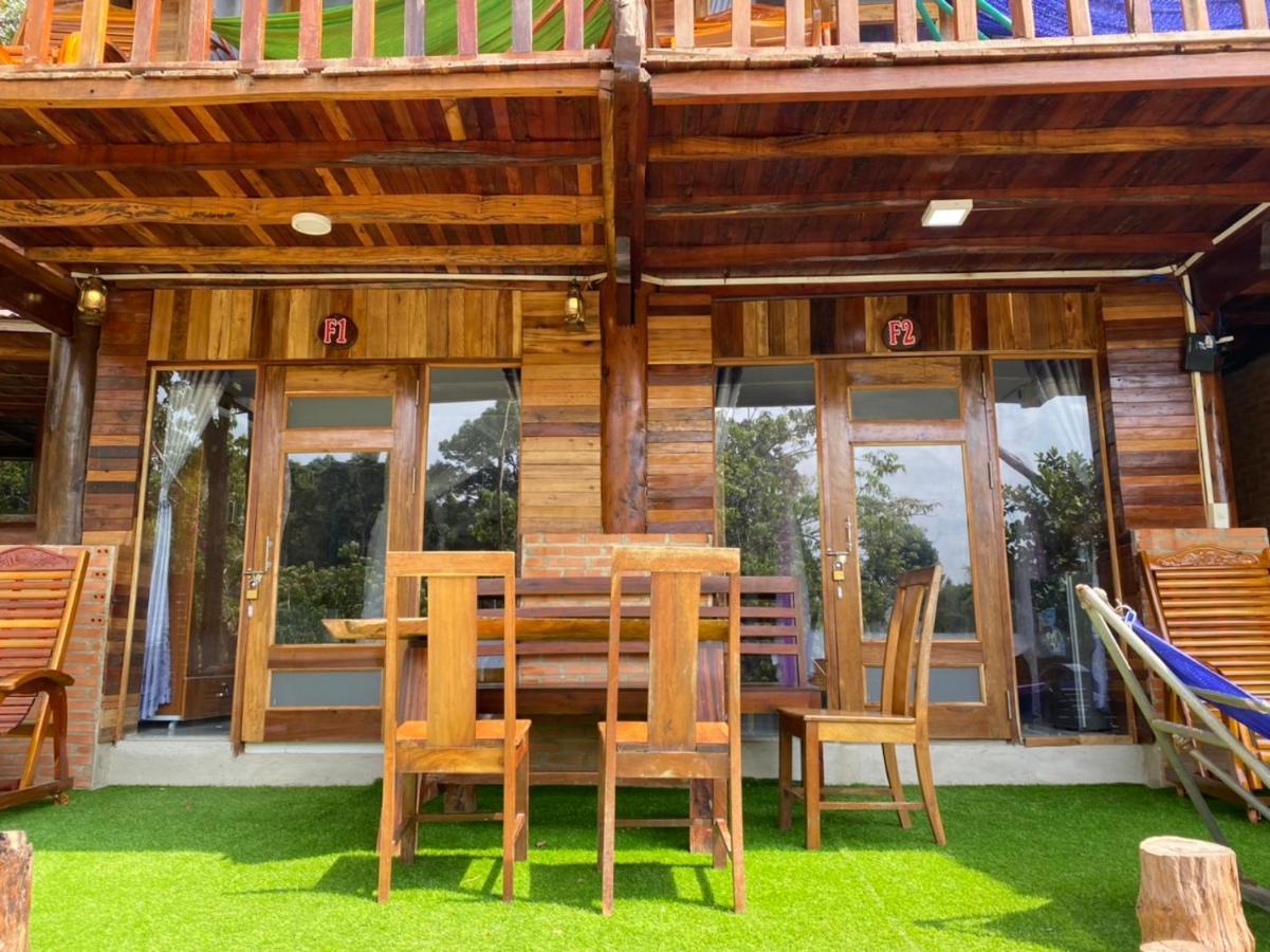 Ngoc Tien Farmer Eco Lodge Cat Tien Buitenkant foto