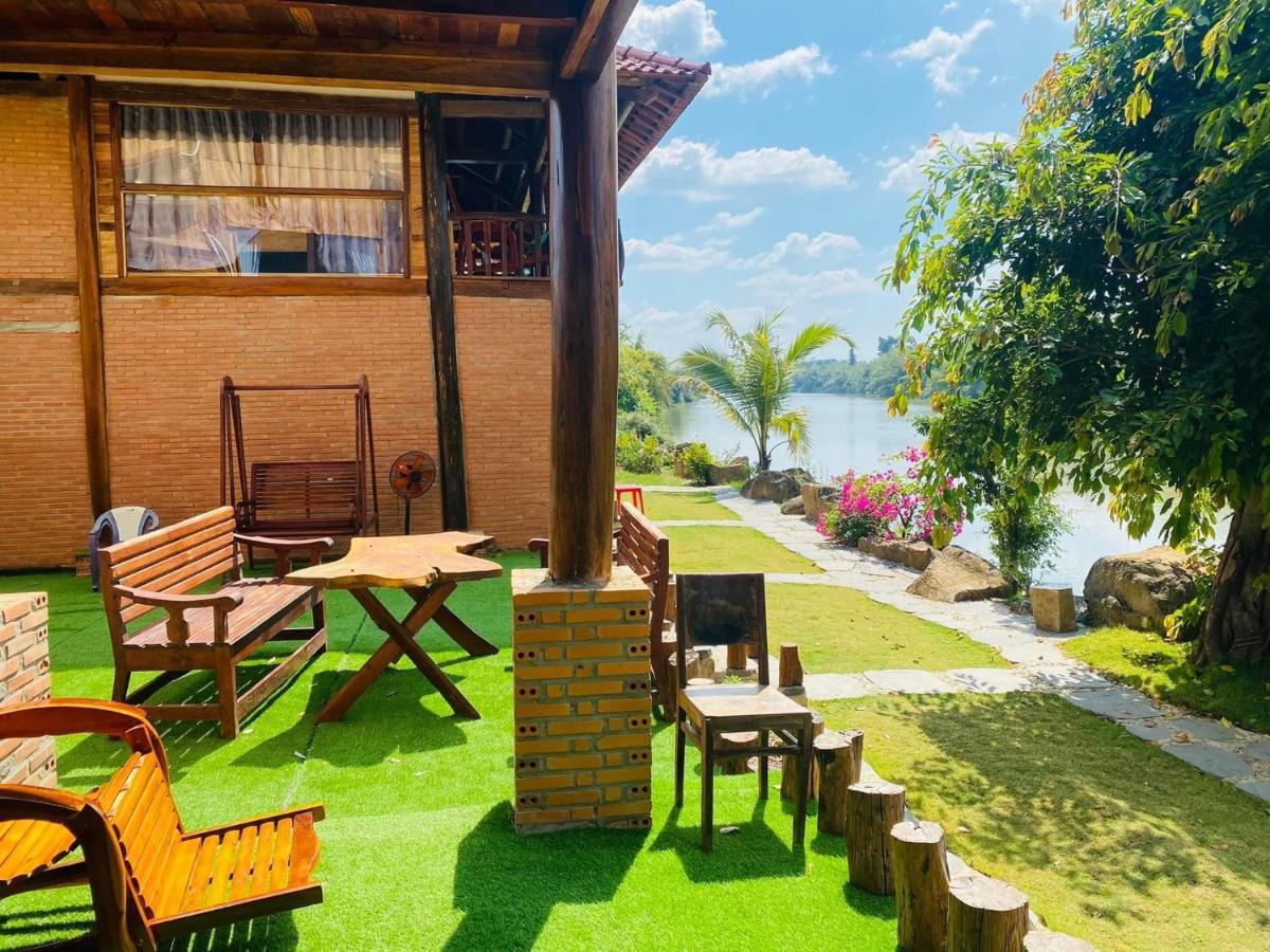 Ngoc Tien Farmer Eco Lodge Cat Tien Buitenkant foto