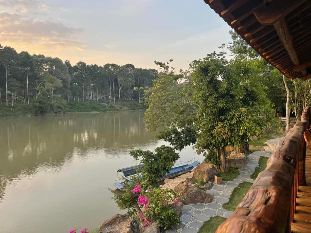 Ngoc Tien Farmer Eco Lodge Cat Tien Buitenkant foto