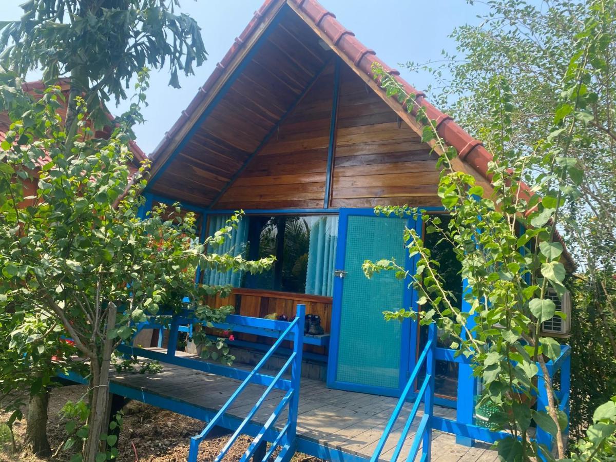 Ngoc Tien Farmer Eco Lodge Cat Tien Buitenkant foto
