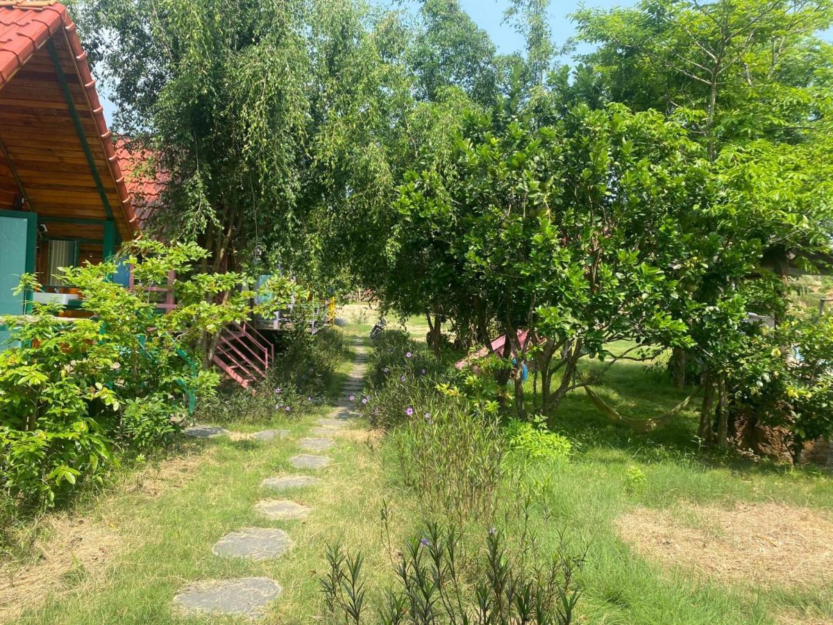 Ngoc Tien Farmer Eco Lodge Cat Tien Buitenkant foto
